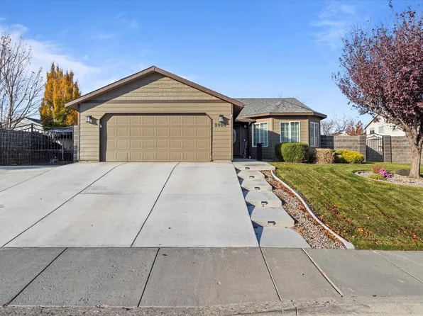 3906 S Quincy St, Kennewick, WA 99337