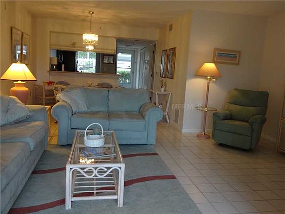 5th image of 1013 Wexford Blvd #1013