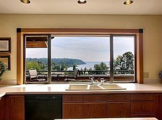 1631 SW 175th St, Seattle, WA 98166