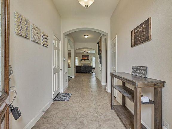 2nd image of 9543 Alabaster Oaks Ln