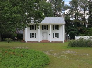 1435 Garner Chapel Rd, Mount Olive, NC 28365