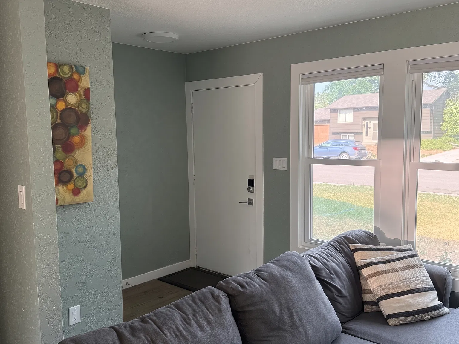 3 bed, 1262 sqft, $2,400 — Photo 4