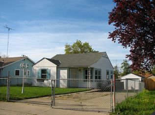225 Santiago Ave, Sacramento, CA 95815