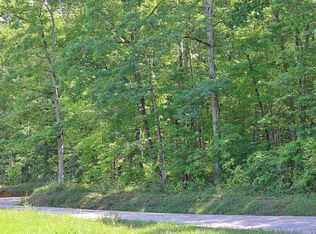 2052 Bear Creek Rd, Oneida, TN 37841