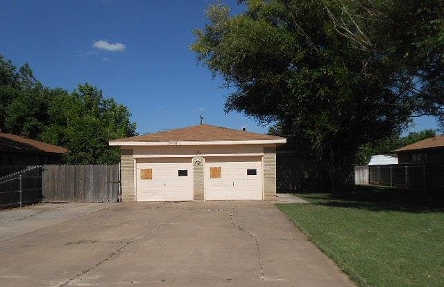 1st image of 219 Morton Ave