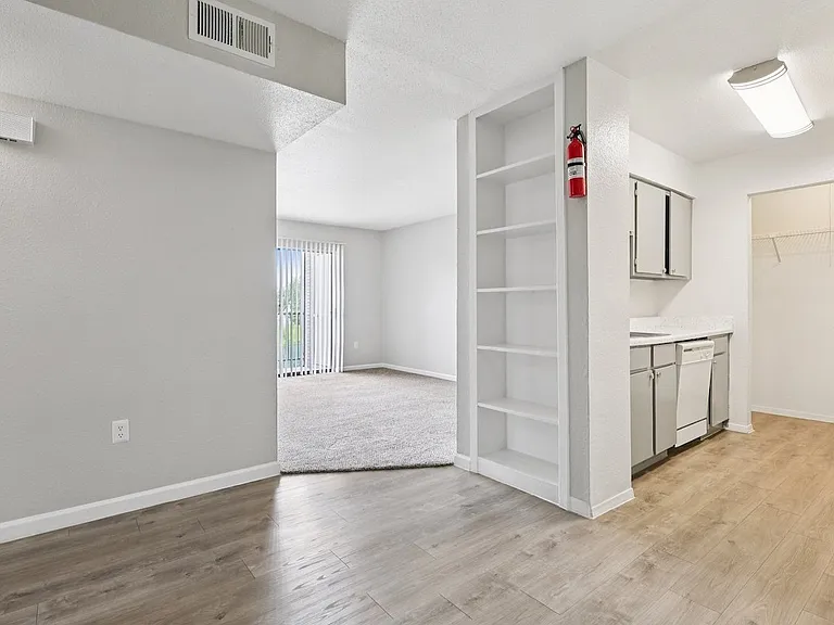 9850 S Kirkwood Rd — Photo 49