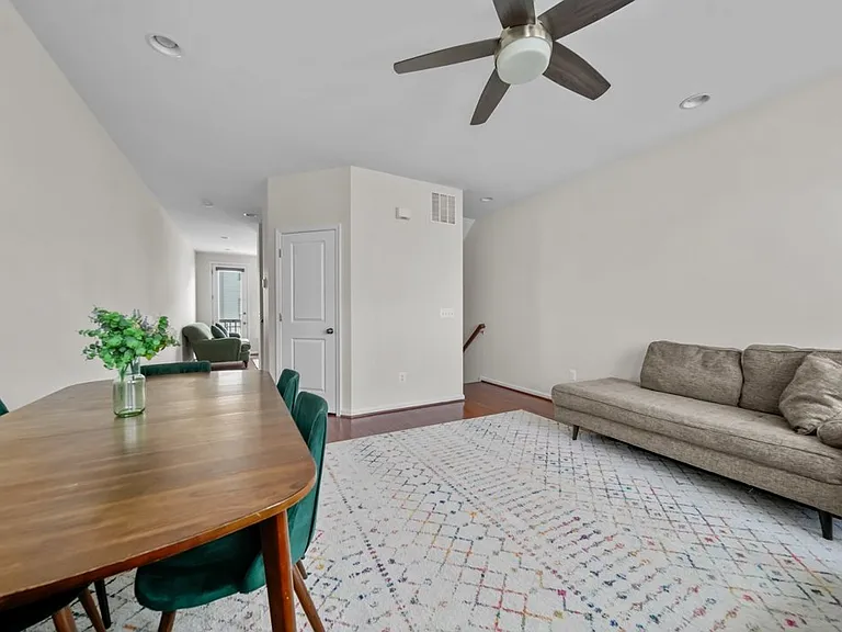 24473 Juniper Wood Ter — Photo 6