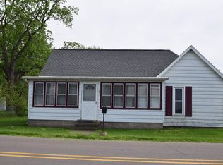 316 E Syracuse St, Milford, IN 46542
