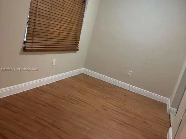 6675 W 4th Ave APT 408, Hialeah, FL 33012