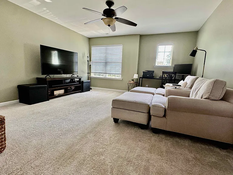 10034 Paxton Run Rd — Photo 16