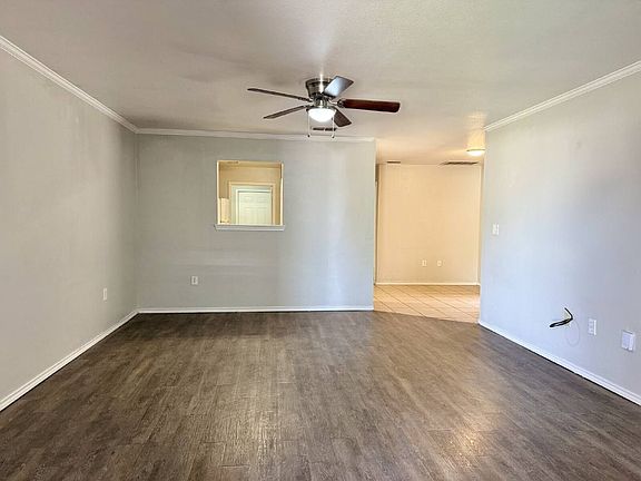 3rd image of 304 N Brentwood Ave Unit A