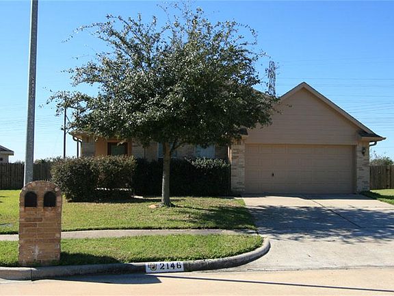 2nd image of 2146 Longwood Dr