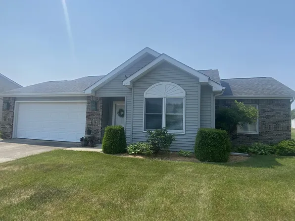 2009 Granny Smith Pl, Kendallville, IN 46755