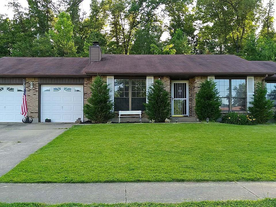 1st image of 927 Timberwood Dr