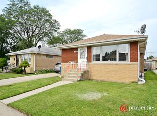 2534 Nona St, Franklin Park, IL