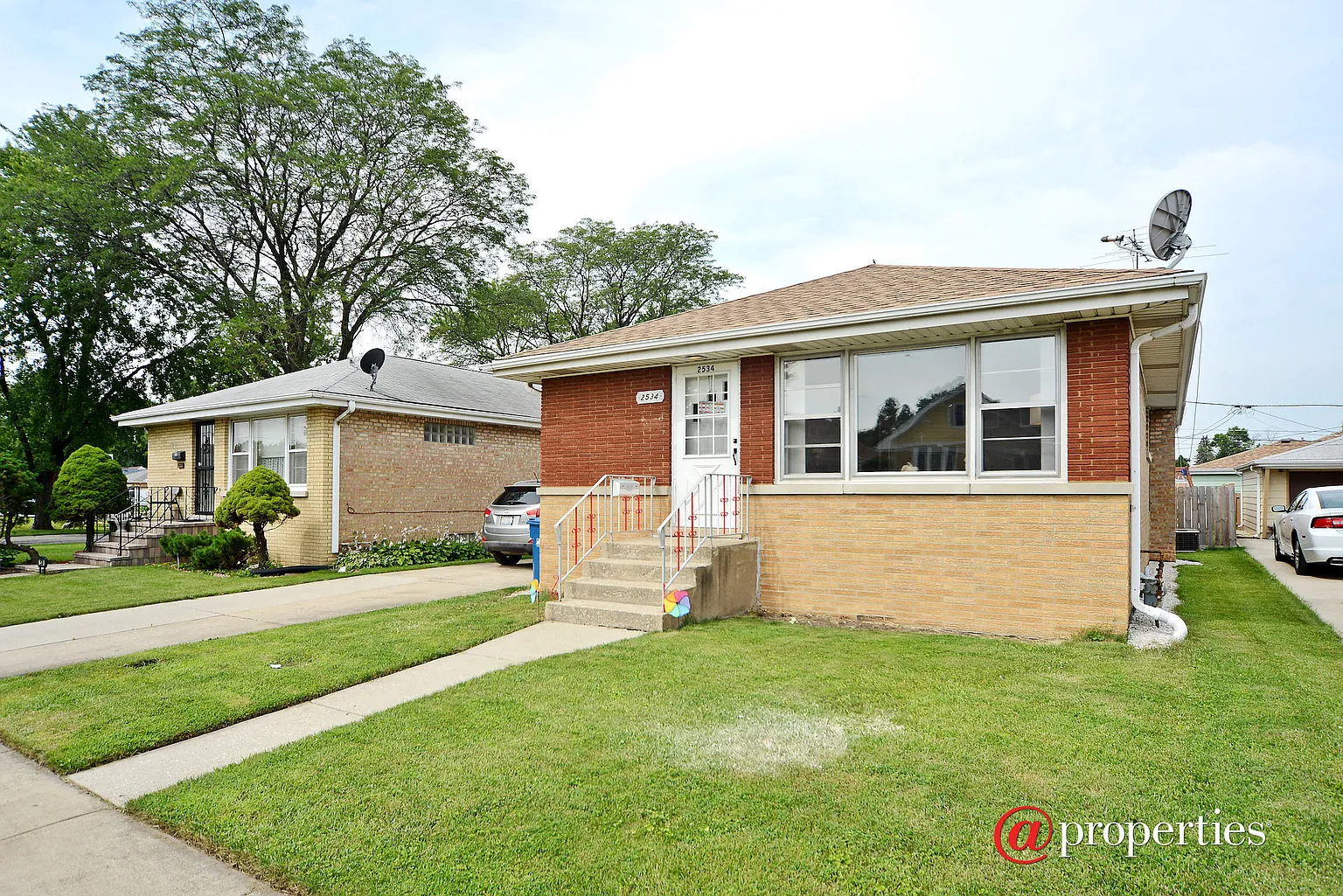 2534 Nona St photo 1