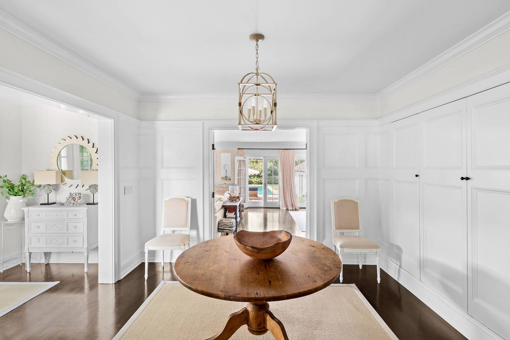 Welcoming Foyer
