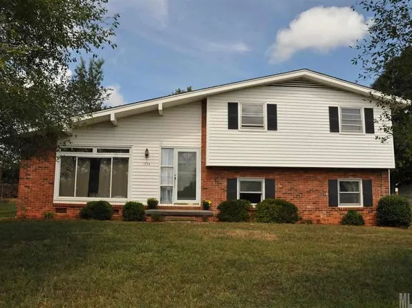 1334 Houston Mill Rd, Conover, NC 28613