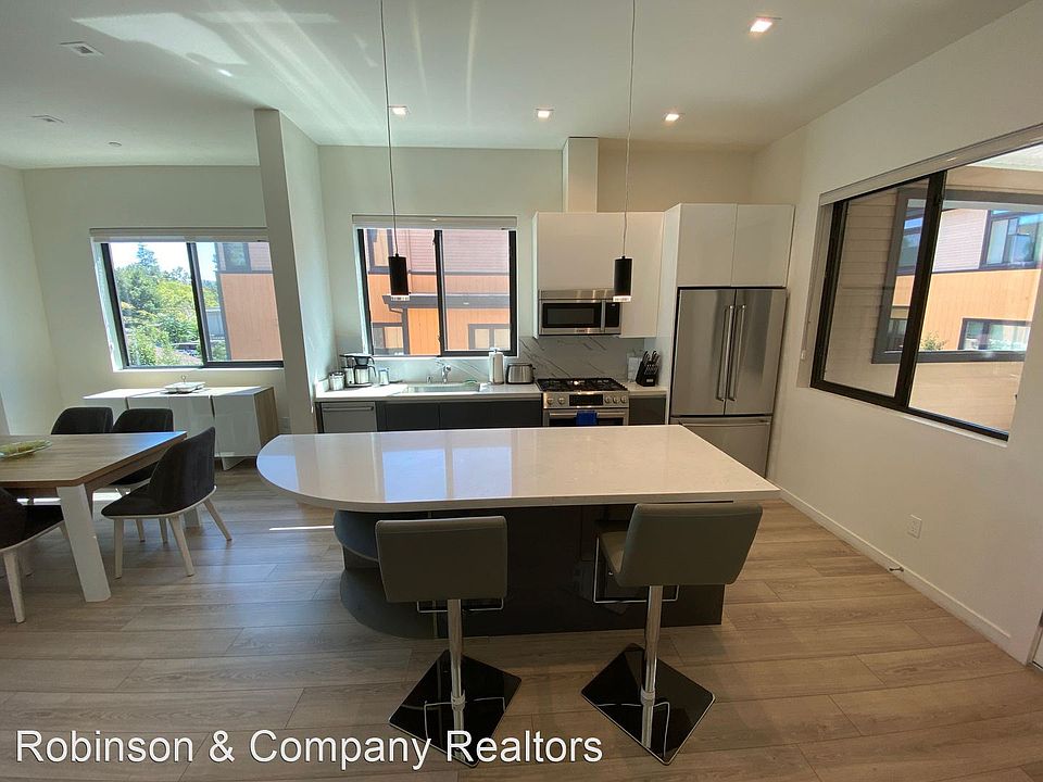 1st image of 1285 El Camino Real #23