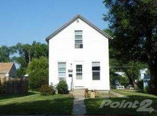 818 S Cochrane St, Aberdeen, SD 57401