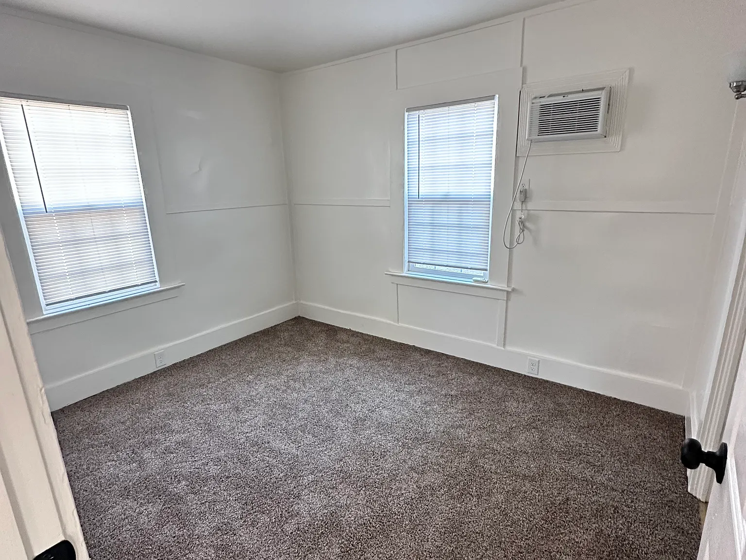 2 bed, 606 sqft, $1,800 — Photo 3