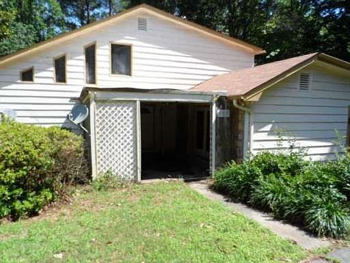 4th image of 2179 Walker Dr