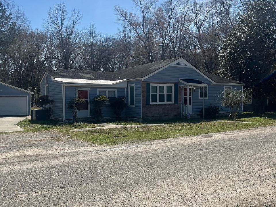 1st image of 20 Cheyne St