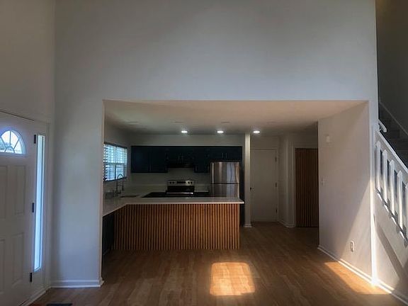 3rd image of 501 Norfolk Ave