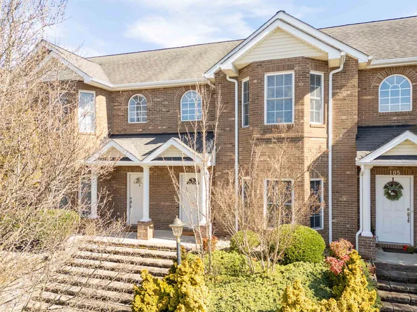 115 Phoenix Blvd NW, Christiansburg, VA 24073