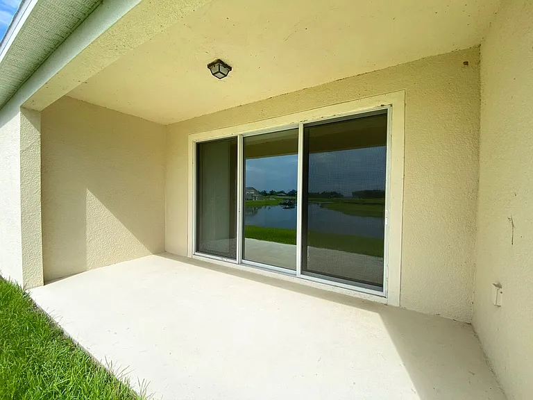 4956 Blanche Ct — Photo 22