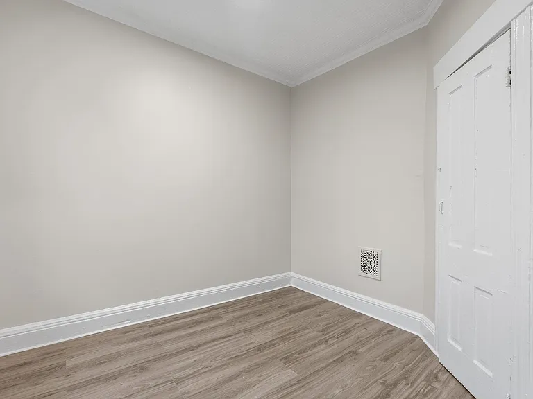 292 Claremont Ave #2 — Photo 14