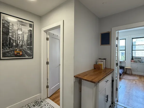 468 West 142nd Street image 9 of 15