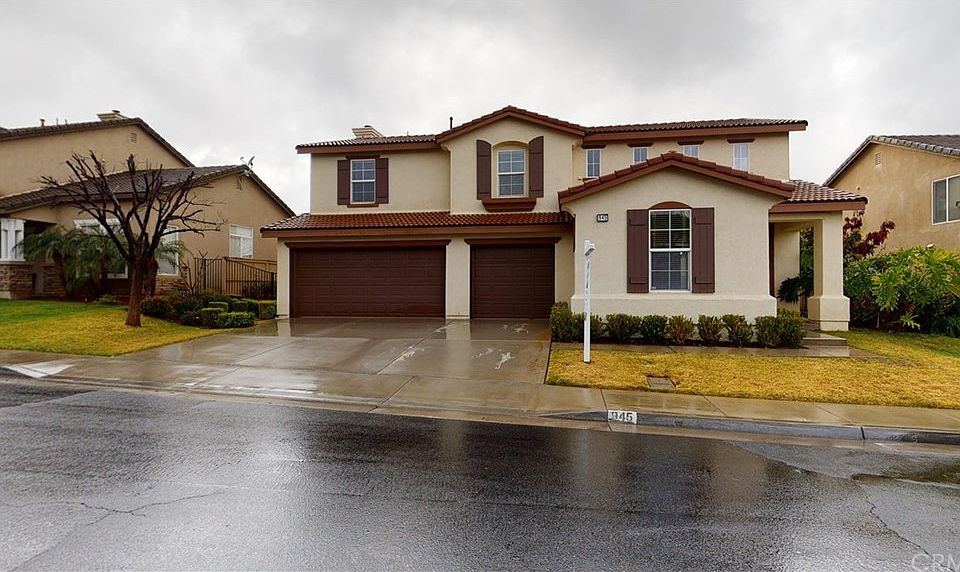 1st image of 945 Payette Dr