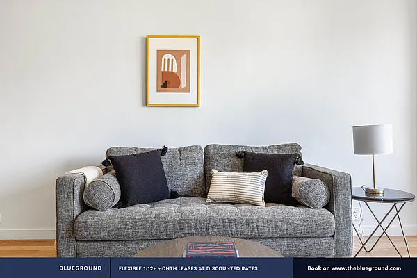 Rented by The Blueground | media 48