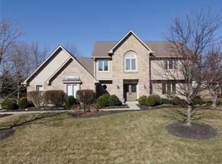 928 Copperwood Dr, Carmel, IN 46033