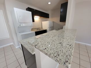1411 5th St APT A, Pleasanton, TX 78064