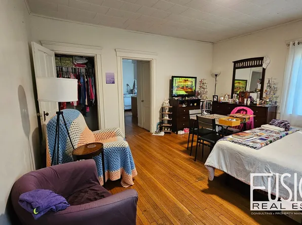 21-25 Elmwood Avenue