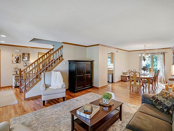 5th image of 4004 W Hollow Trace Dr
