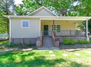 5776 Stanleyville Dr, Winston Salem, NC 27105