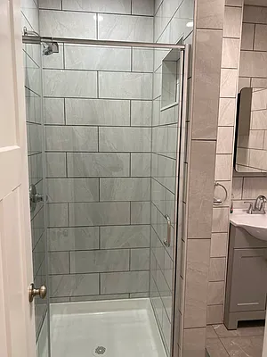 Rented by Standard Living Realty Inc | media 11