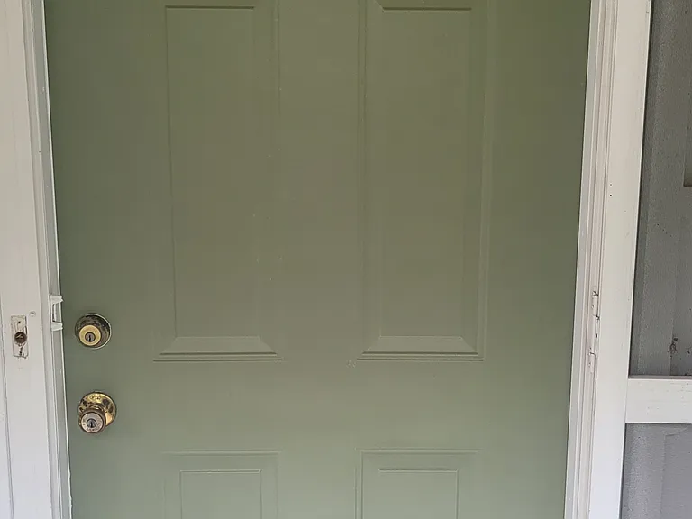 201 S Pegasus Ave — Photo 2