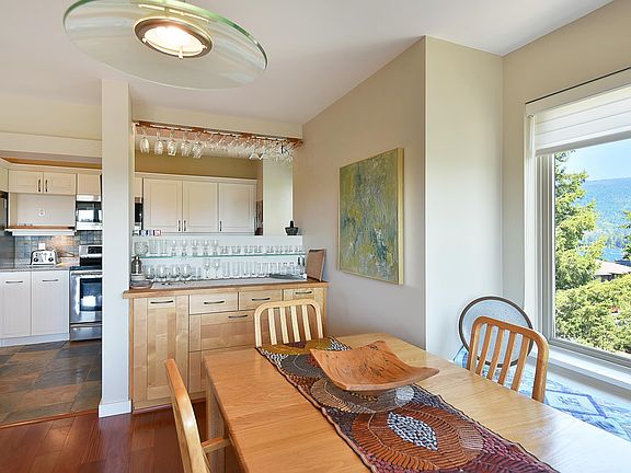 4th image of 5780 Trail Ave #301