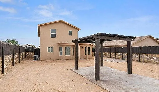14189 Strata Rock Dr — Photo 13