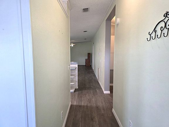 5th image of 11601 Pierview Rd