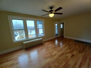 55 Phillips St, Amsterdam, NY 12010