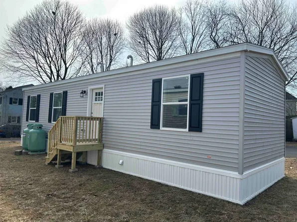 1338 Woodbury Avenue #10, Portsmouth, NH 03801