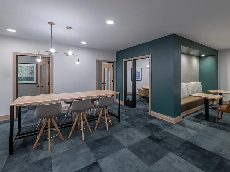 EDGE Apartments — Photo 20