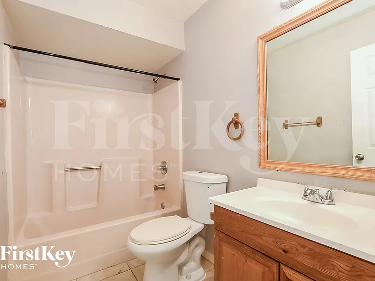 710 Leeward Dr — Photo 17