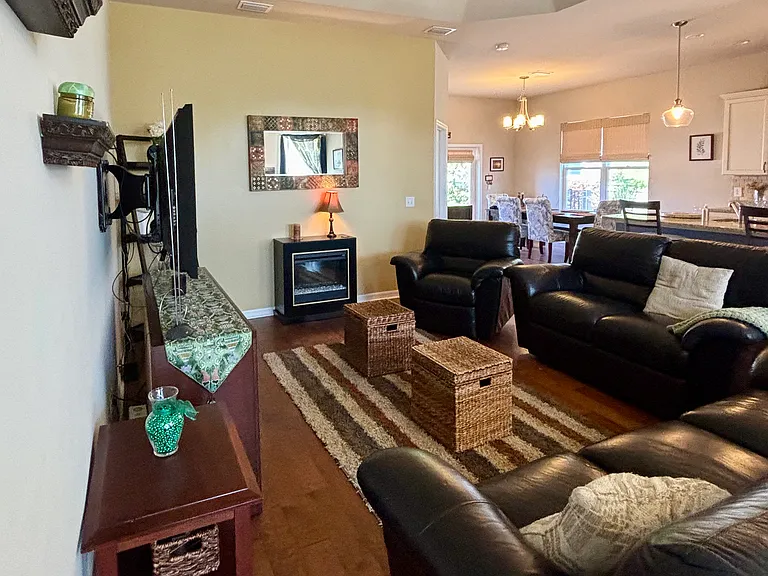 2732 SW 118th Ter — Photo 3