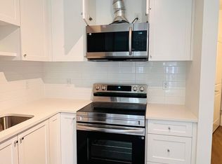 8509 158th St, Surrey, BC V4N0S6